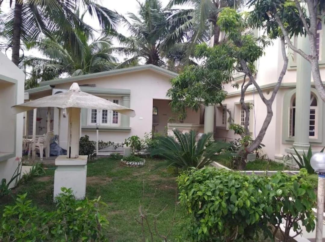 Chandan Resort Puri Exterior foto